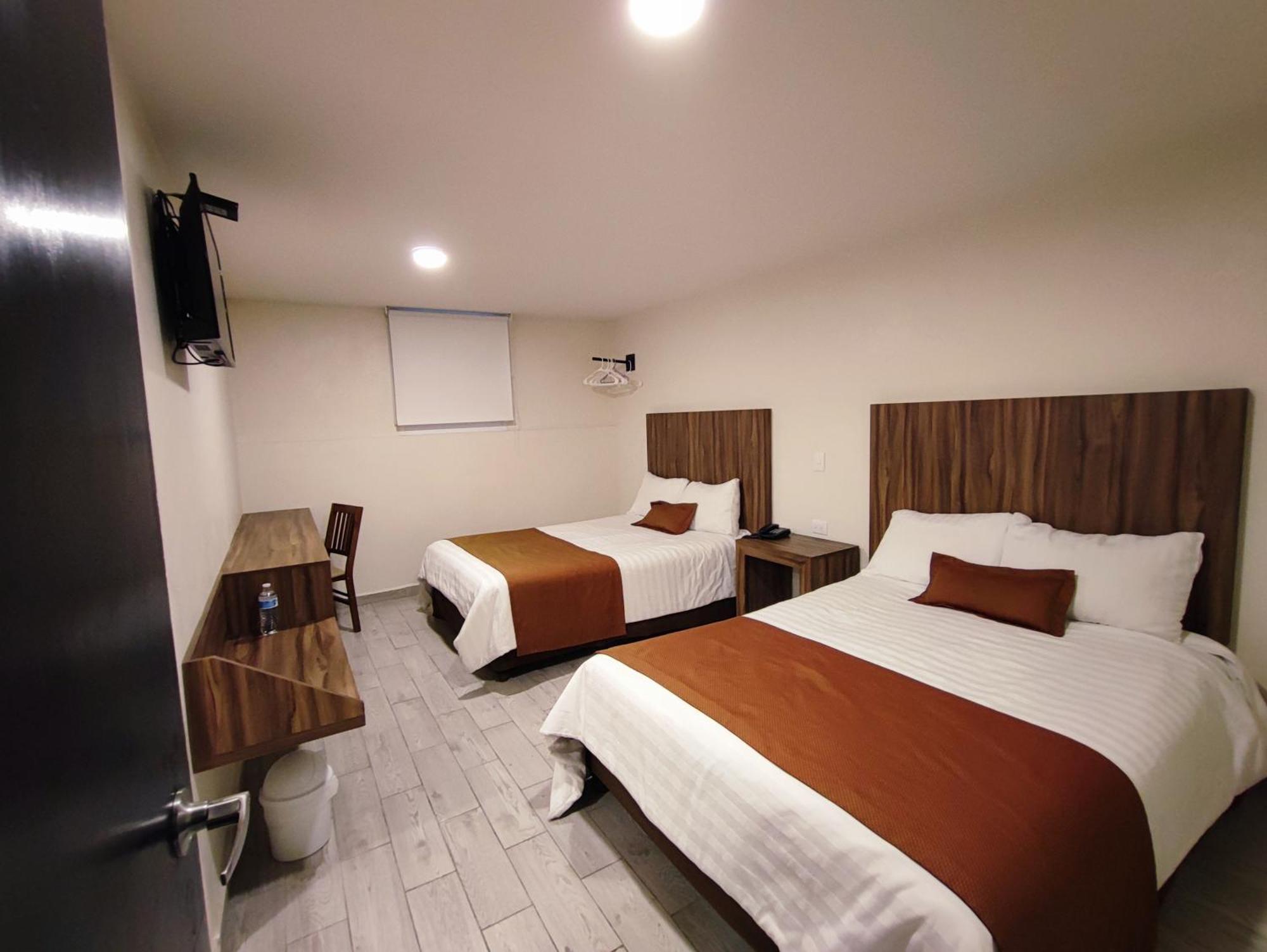 Hotel Plaza Morelos โทลุกา ภายนอก รูปภาพ