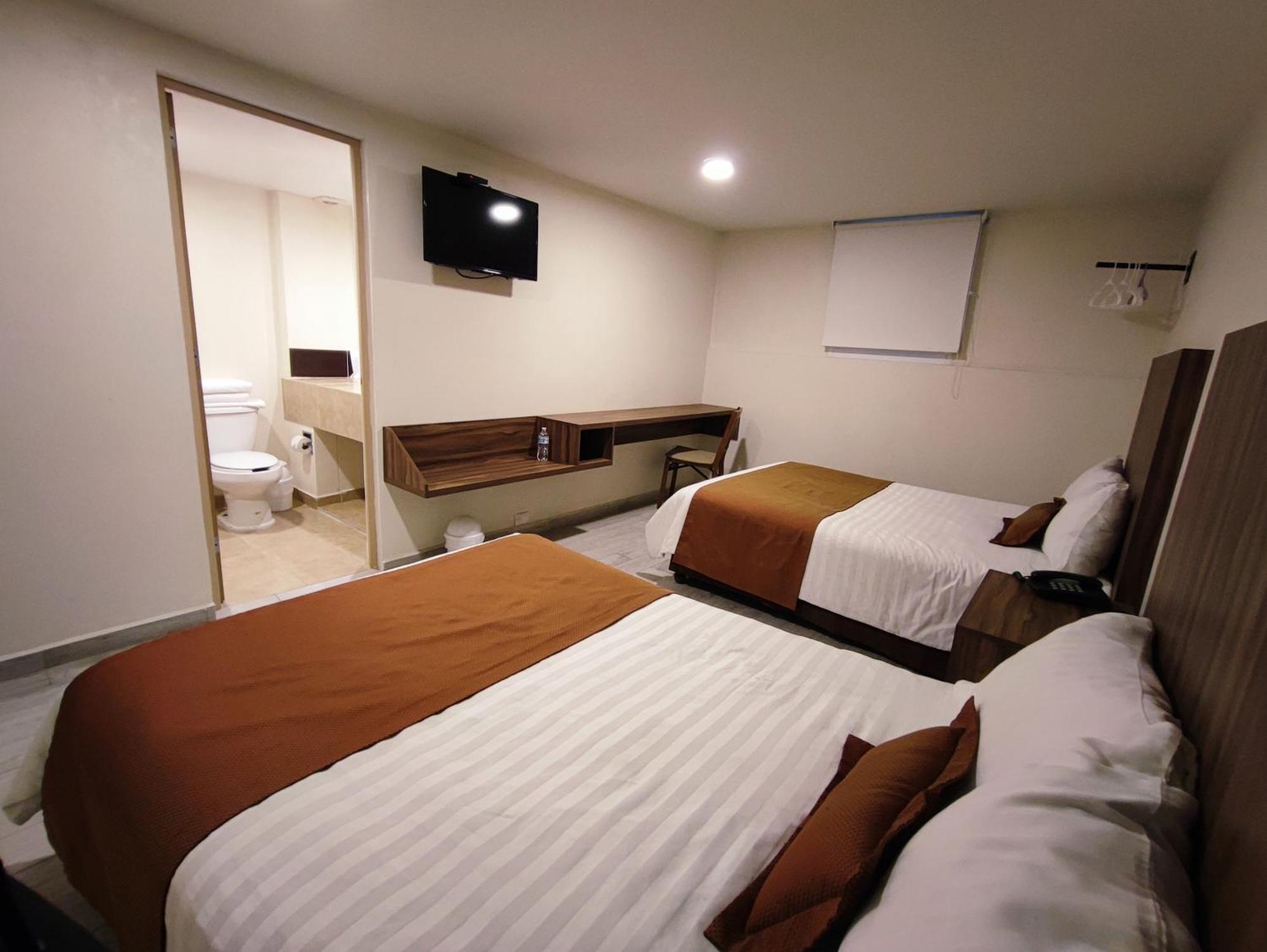 Hotel Plaza Morelos โทลุกา ภายนอก รูปภาพ